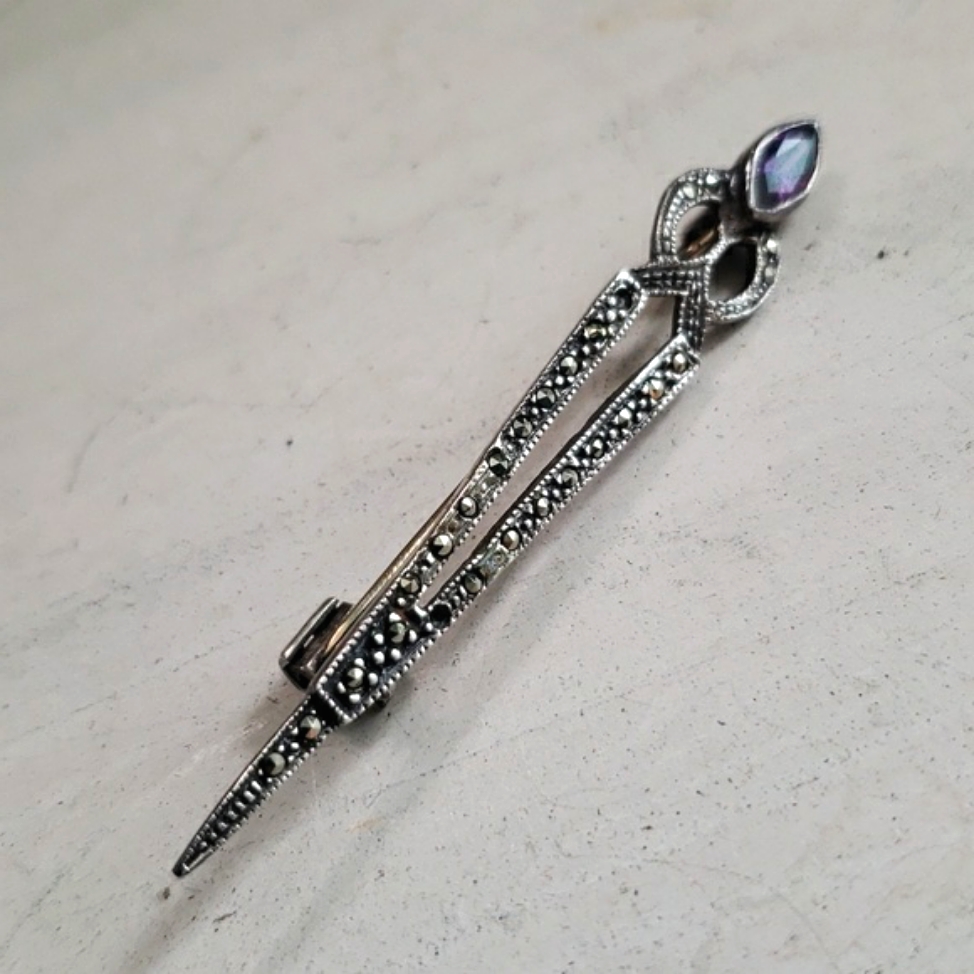 Vintage 925 Amethyst Bar Pin
